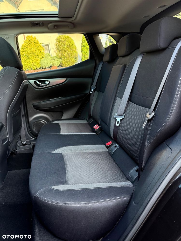 Nissan Qashqai 1.3 DIG-T N-Connecta - 11