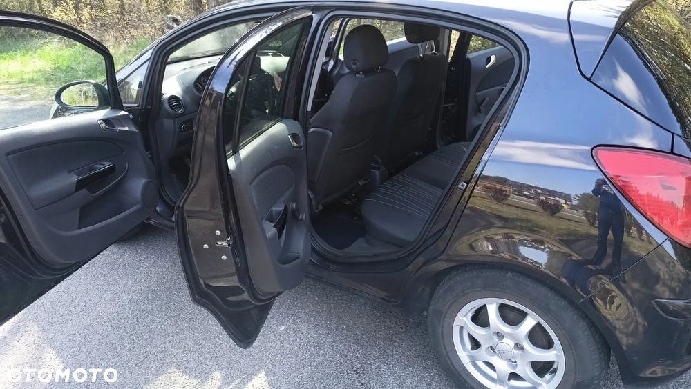 Opel Corsa 1.4 16V Edition - 15