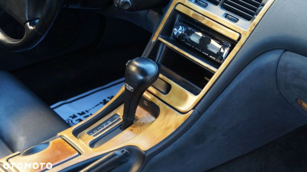 Nissan 300 ZX - 16