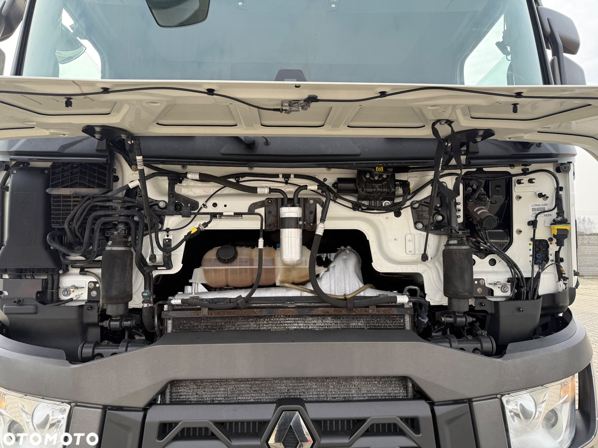 Renault T520 / HYDRAULIKA 2 OBWODY / 13L / BL. MOSTU / Z FRANCJI / STAN BDB / / / - 19