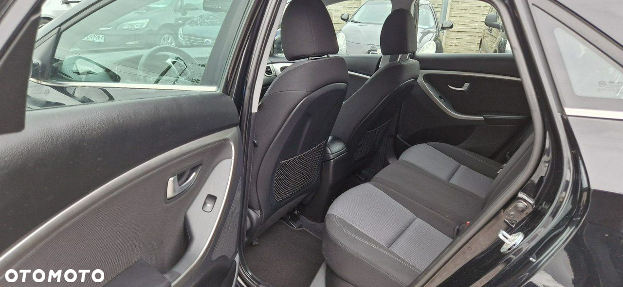 Hyundai i30 - 31