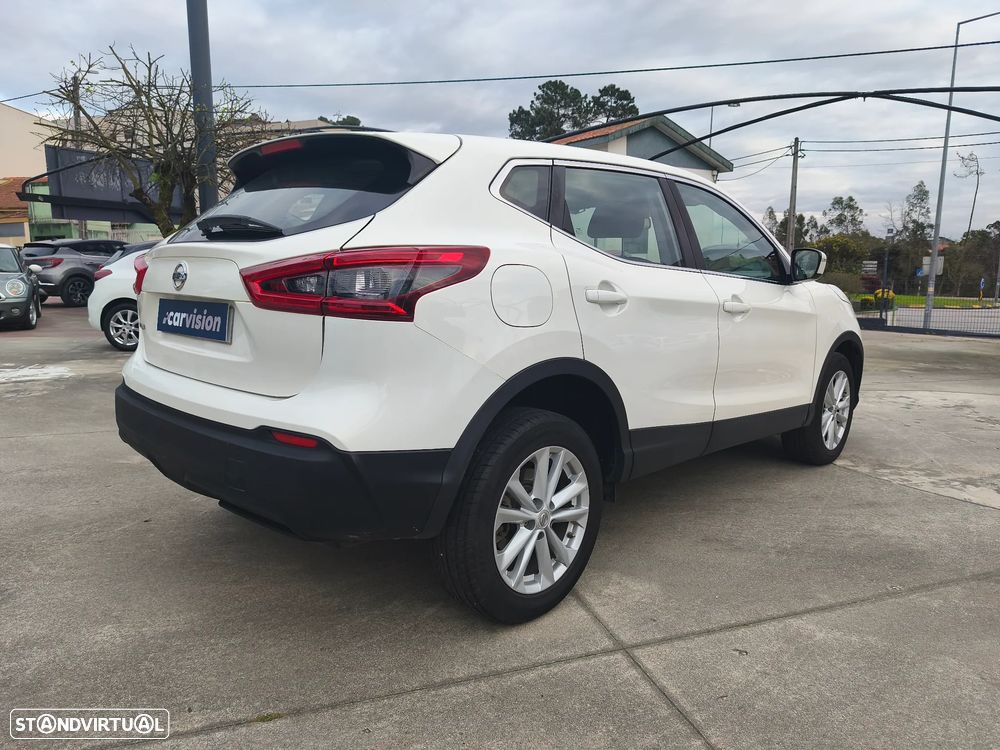 Nissan Qashqai 1.7 dCi Tekna+ 4x4-i - 1