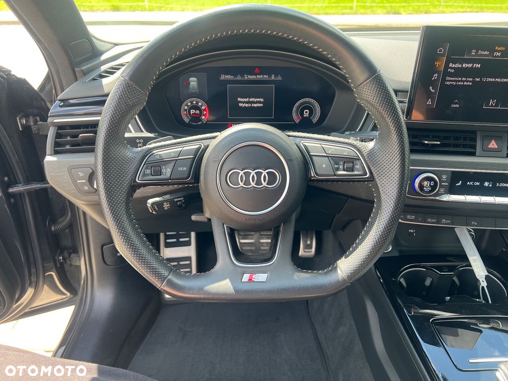 Audi A4 Avant 35 TFSI S tronic S line - 13