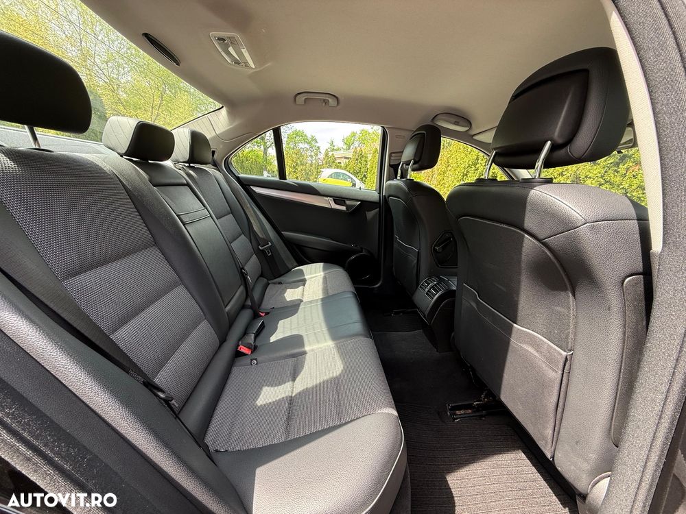 Mercedes-Benz C 180 CDI DPF (BlueEFFICIENCY) Avantgarde - 6