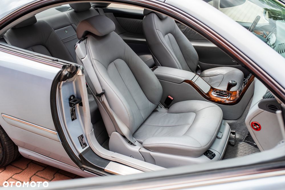 Mercedes-Benz CL - 36