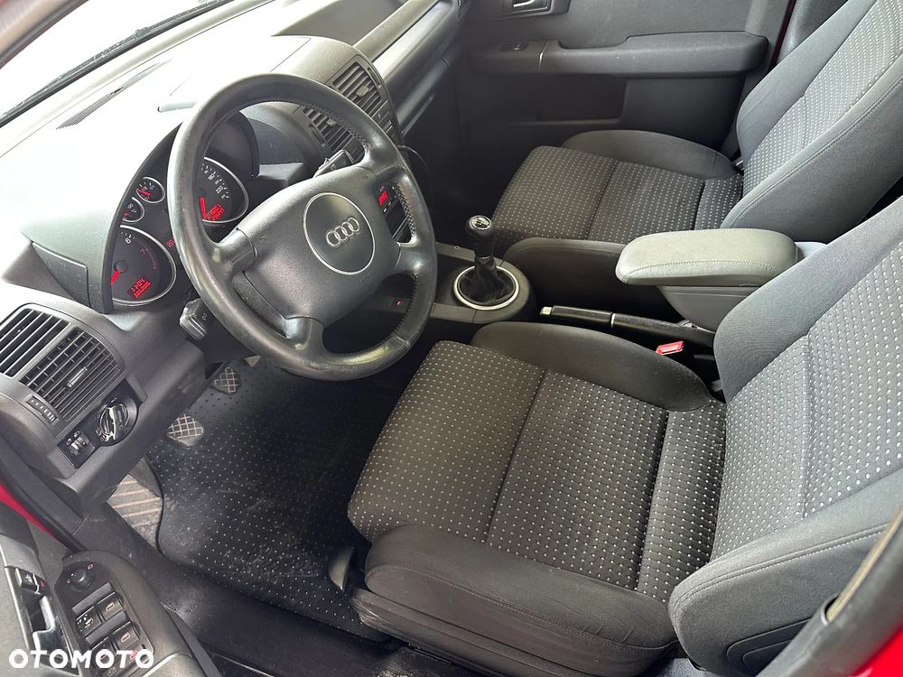 Audi A2 - 4