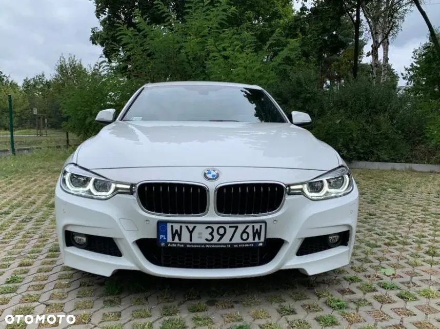 BMW Seria 3 330i M Sport - 2