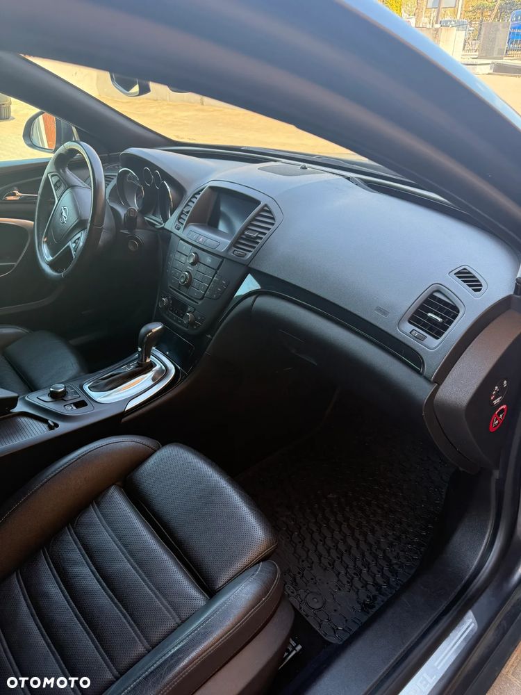 Opel Insignia - 18