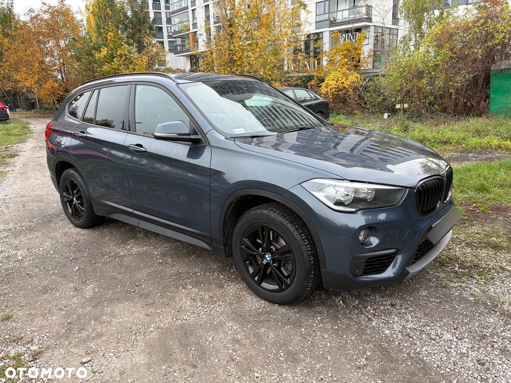 BMW X1 xDrive20i Advantage - 3