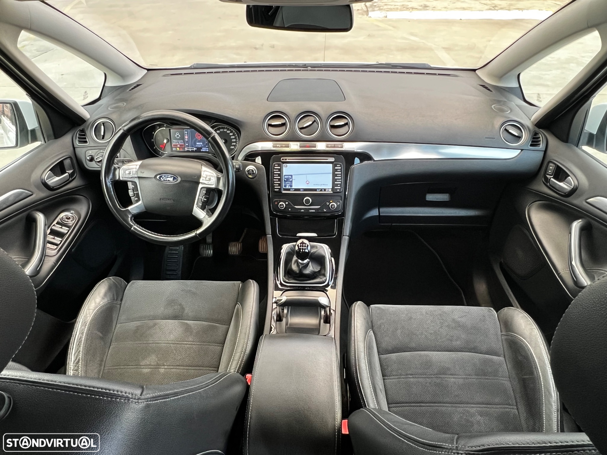 Ford S-Max 2.0 TDCi Titanium 7L 139g - 14