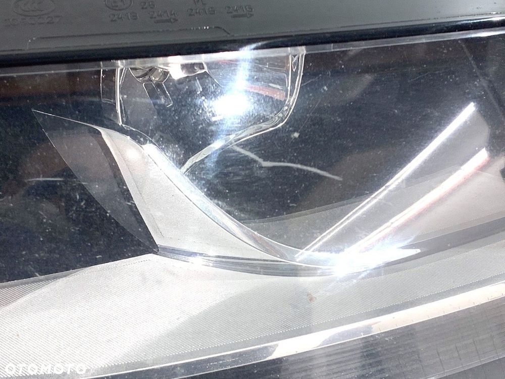 REFLEKTOR PRAWY PRZÓD  AUDI A4 B8 (8K2) 2007 - 2015 1.8 TFSI 118 kW [160 KM] benzyna 2007 - 2012 - 3