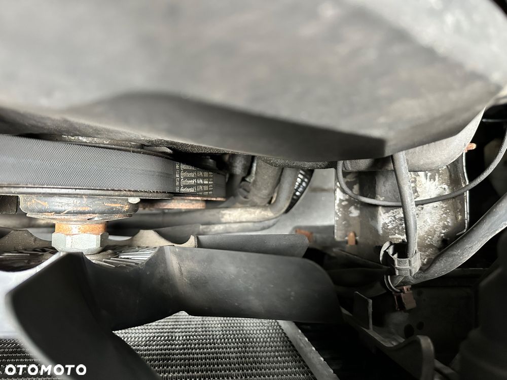 Volkswagen Passat 2.8 V6 4Mot Highline Tiptr - 19