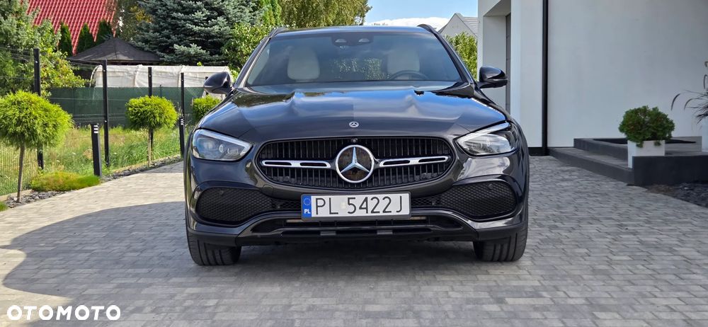 Mercedes-Benz C-Class 2023 photo 4