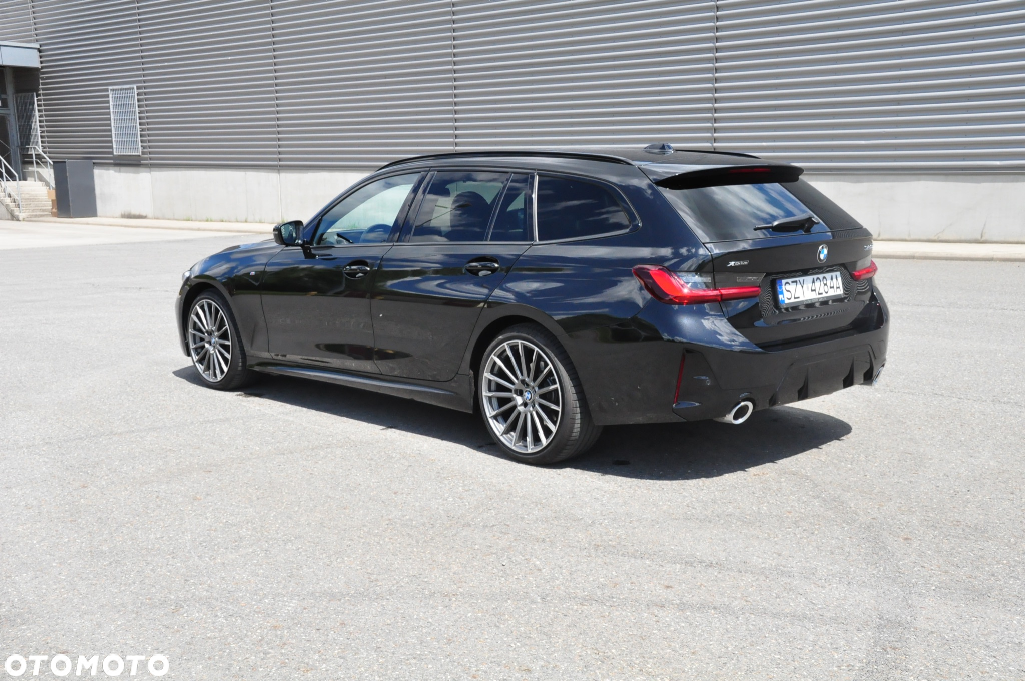 BMW Seria 3 320d Touring xDrive M Sport - 12