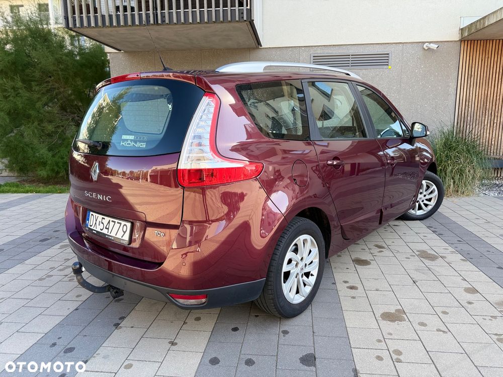 Renault Grand Scenic - 21