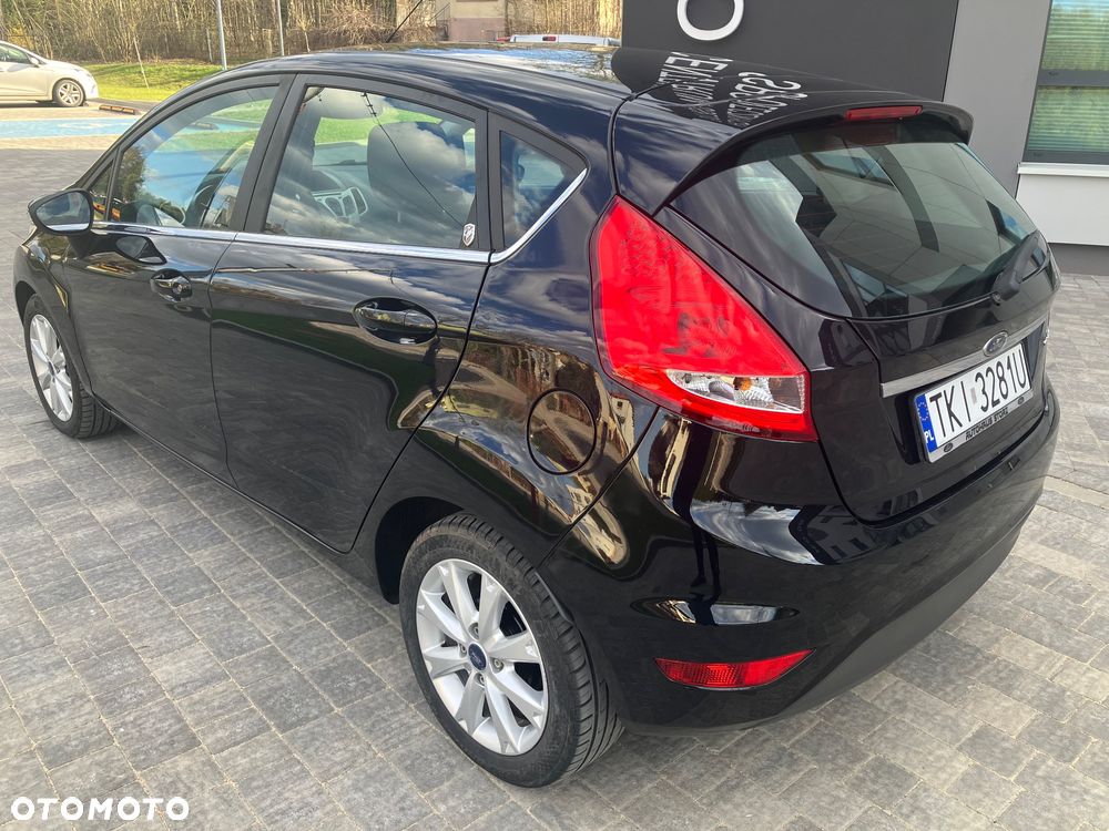 Ford Fiesta 1.4 Ghia - 6