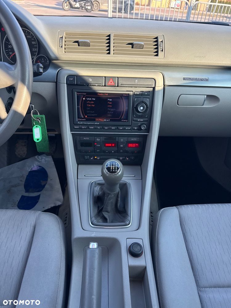 Audi A4 Avant 1.8T Quattro - 11