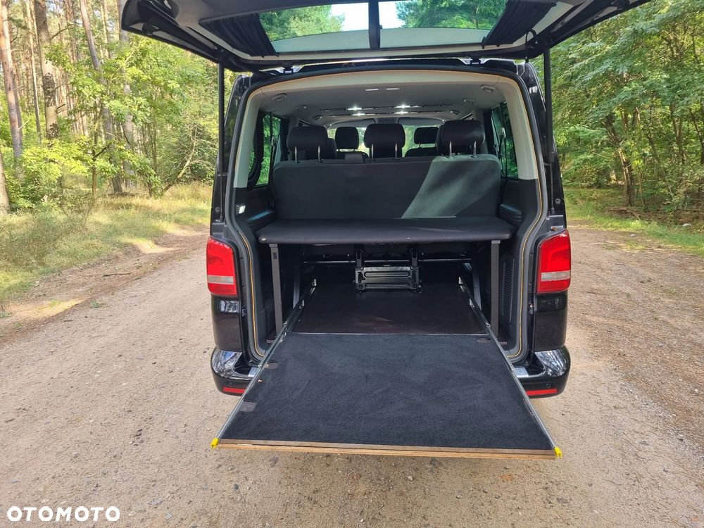 Volkswagen Caravelle - 18