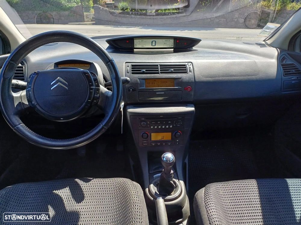 Citroën C4 1.6 HDi SX - 6