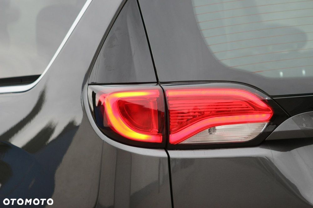 Chrysler Pacifica - 12