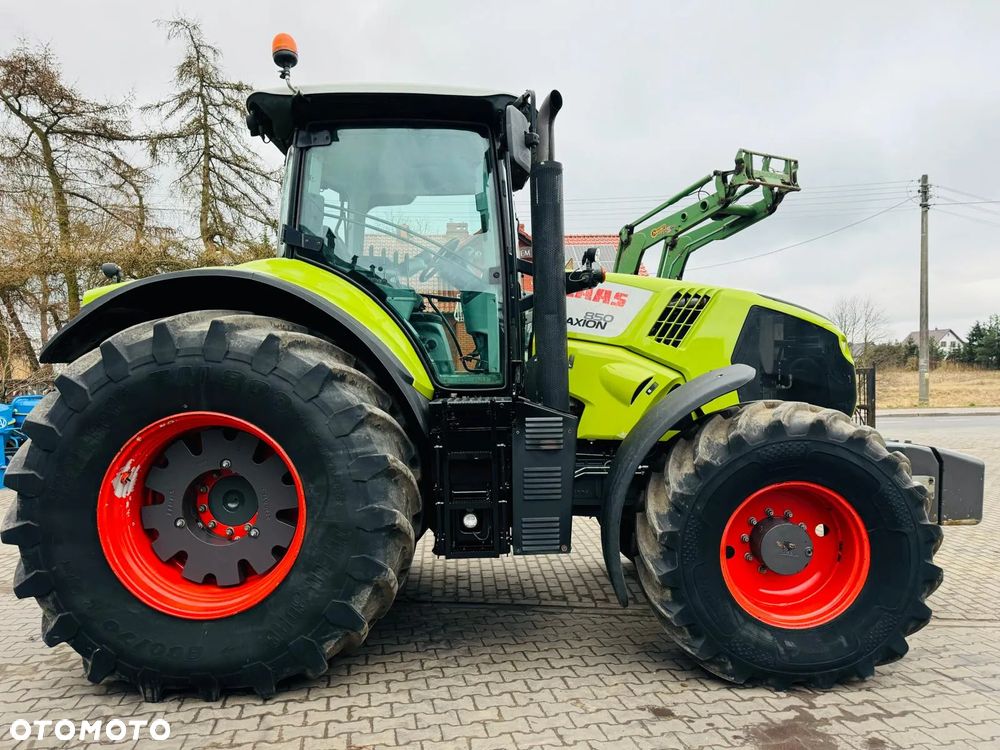 Claas Axion 850 - 3