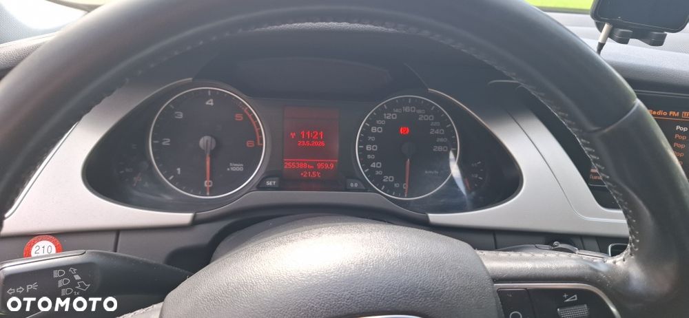 Audi A4 Avant - 8