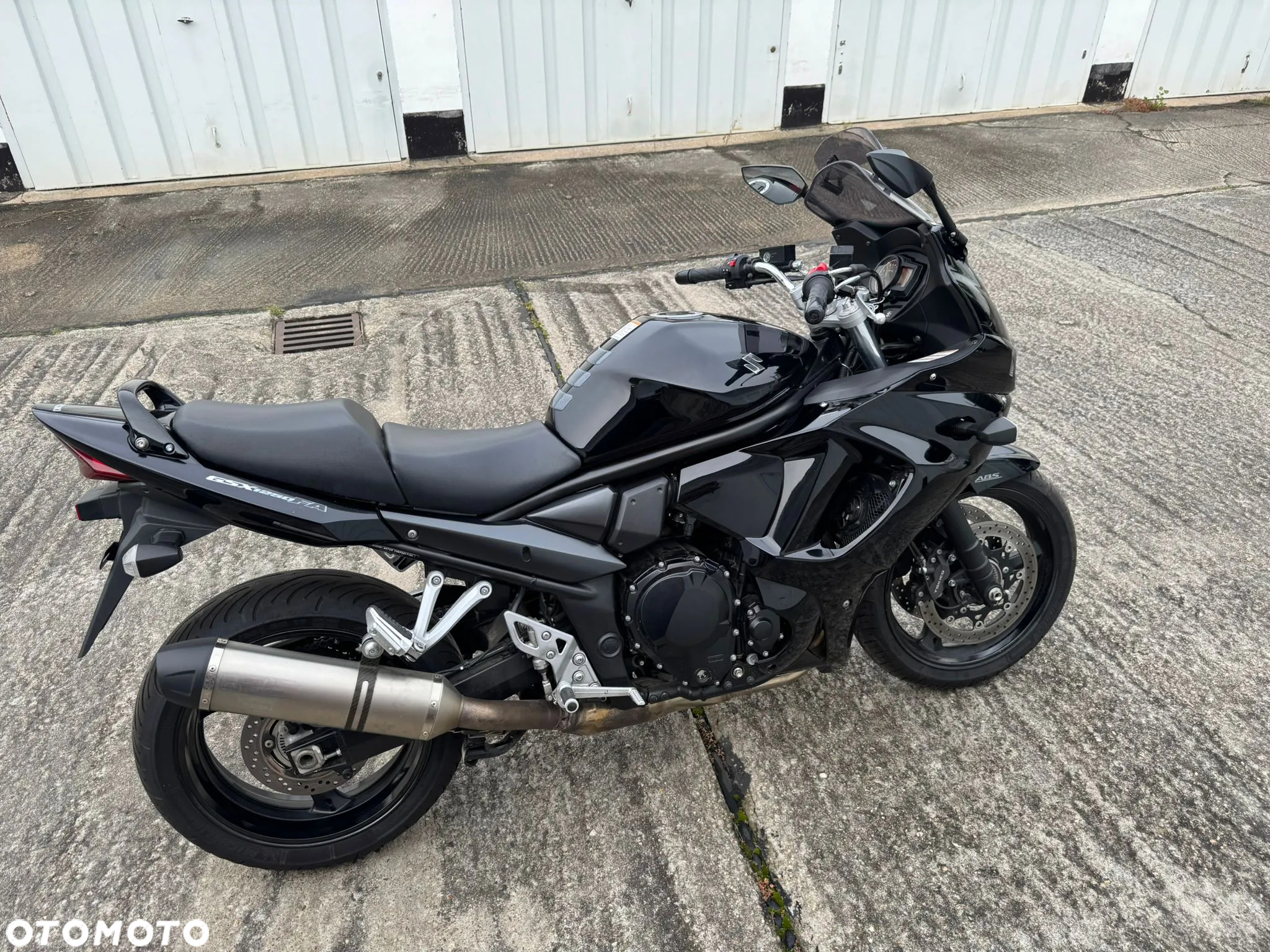 Suzuki GSX - 2