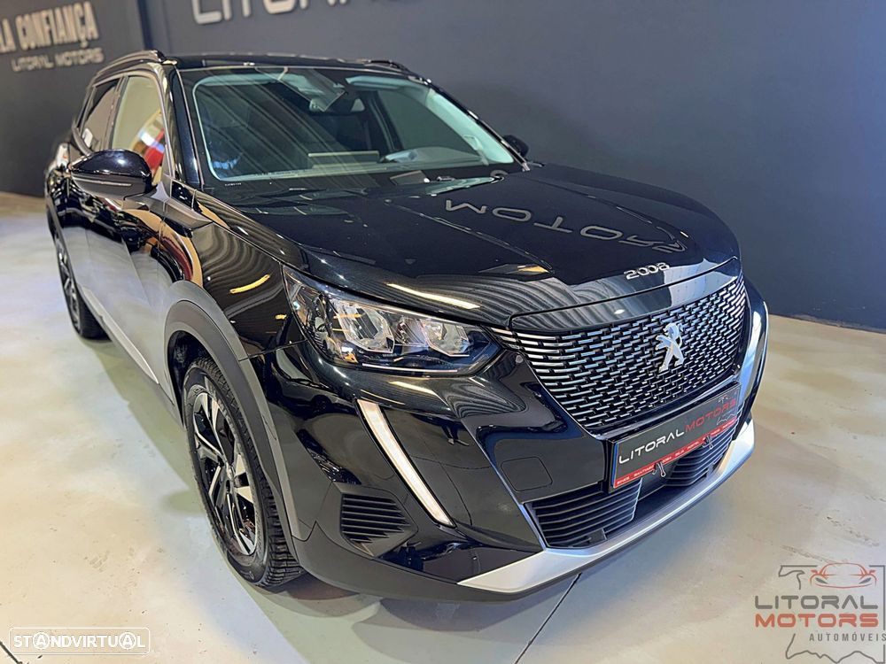 Peugeot 2008 1.2 PureTech Allure Pack - 4