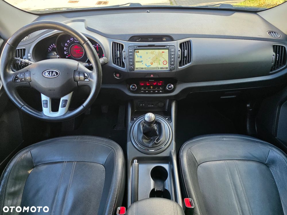 Kia Sportage 2.0 CVVT 2WD Attract - 35