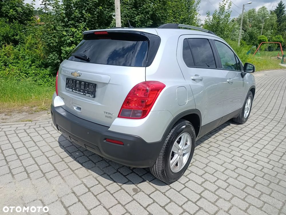 Chevrolet Trax 1.4T AWD LS - 8