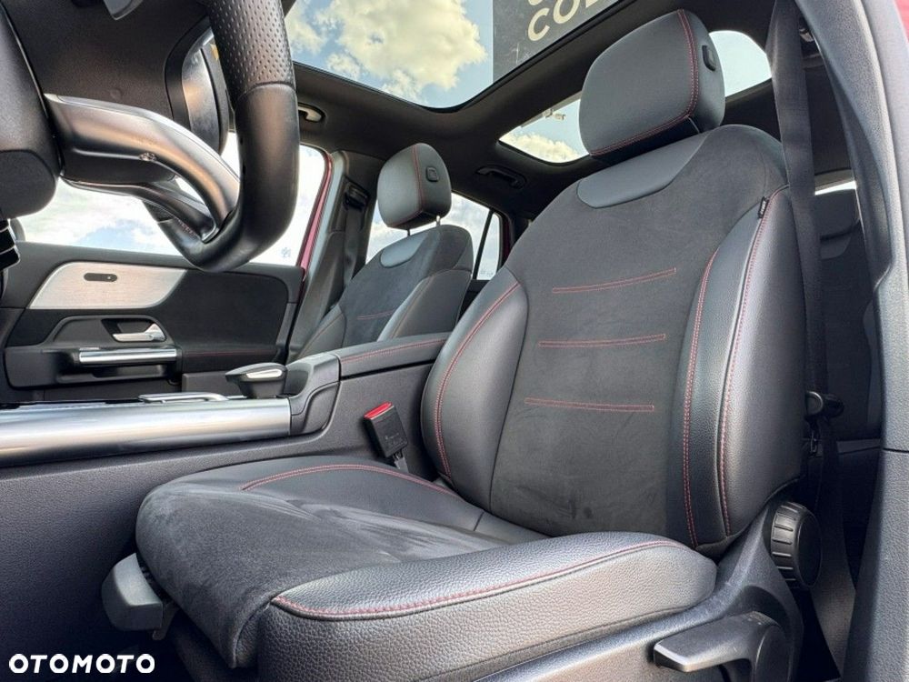 Mercedes-Benz GLA 250e AMG Line - 15