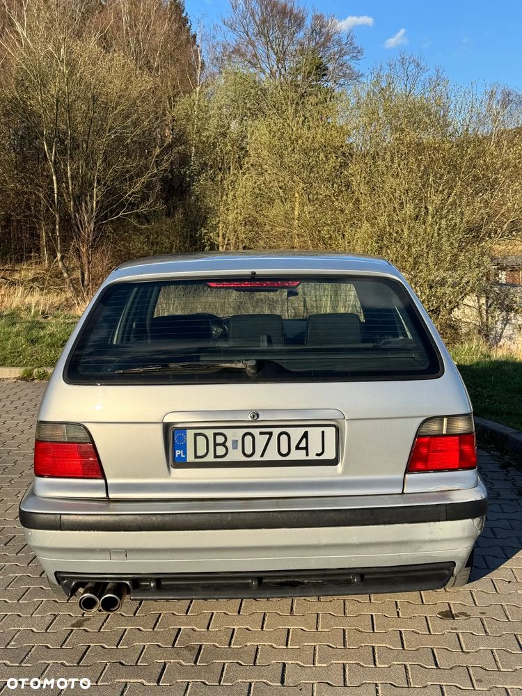 BMW Seria 3 - 8
