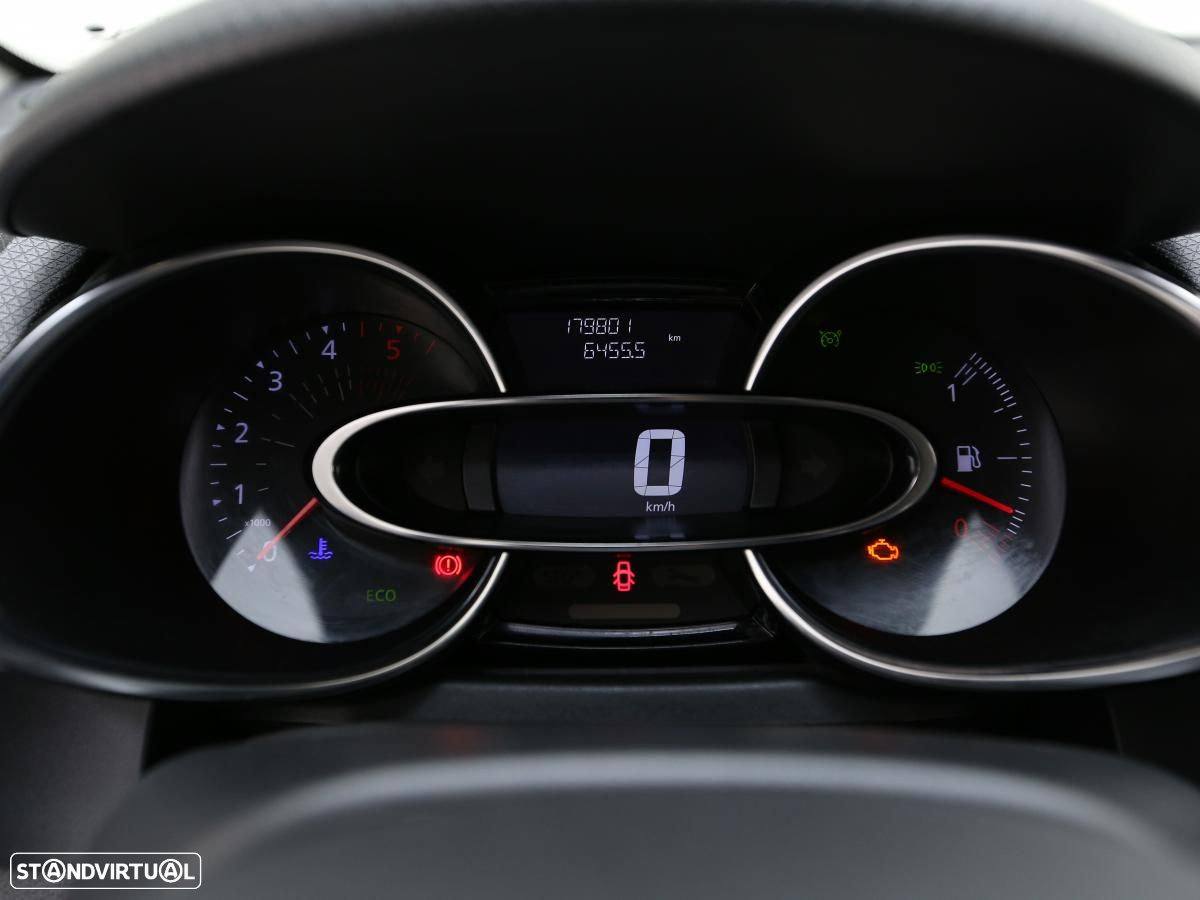 Renault Clio Sport Tourer 1.5 dCi GT Line - 19