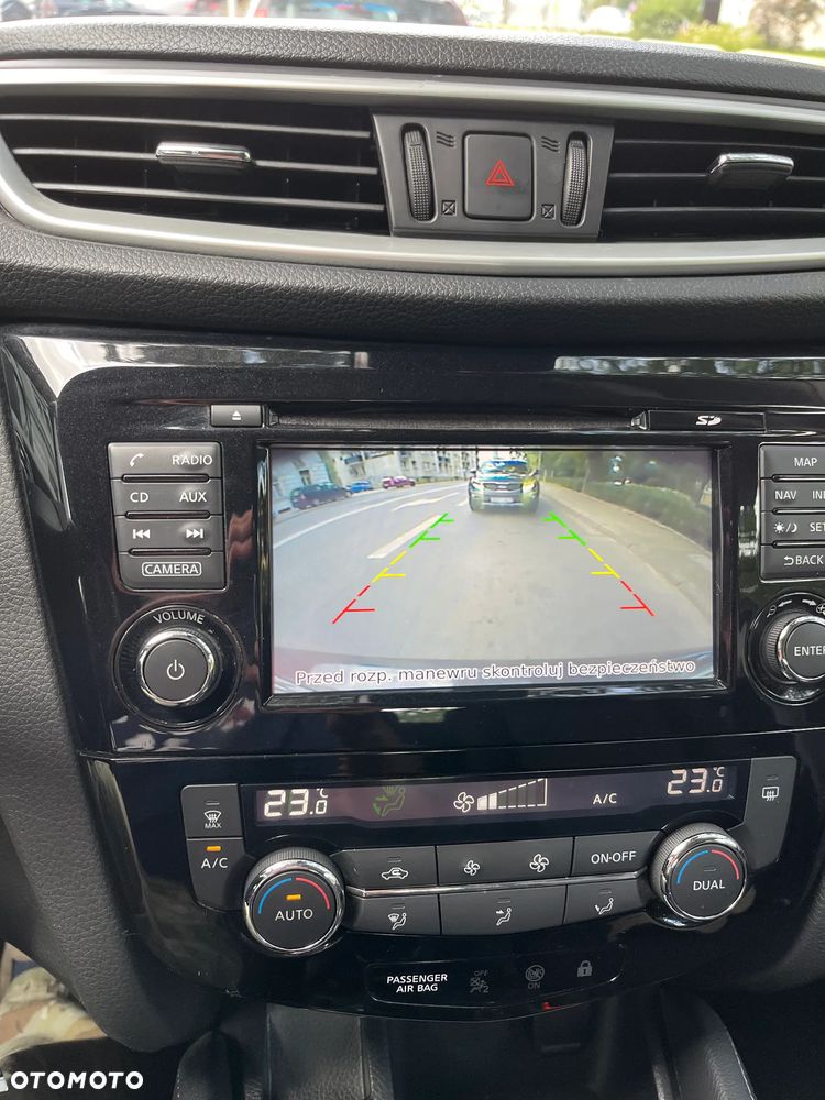 Nissan Qashqai - 25