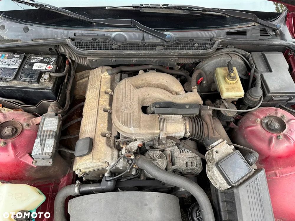 BMW Seria 3 316i - 36