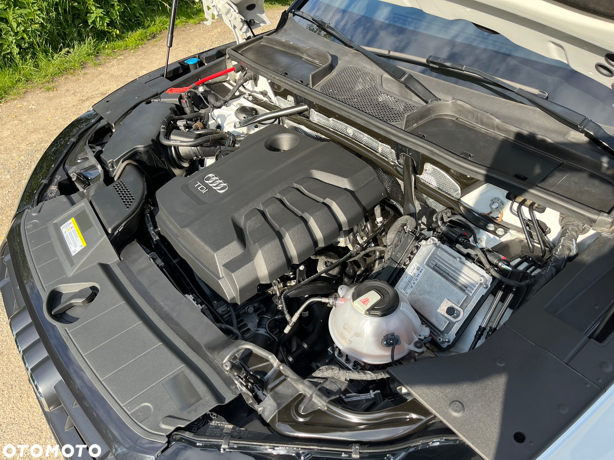 Audi Q5 2.0 TDI quattro S tronic design - 28