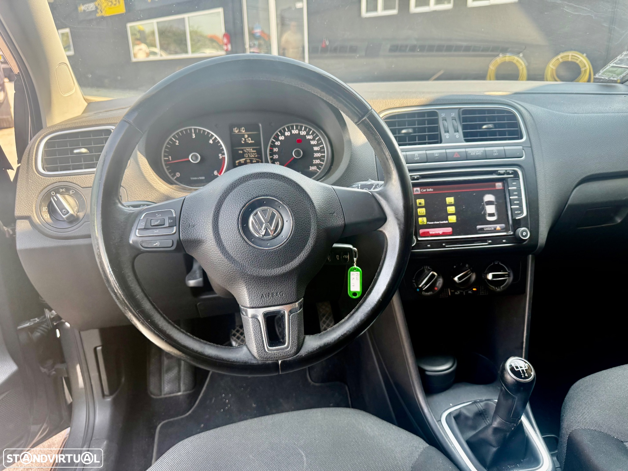 VW Polo 1.6 TDI Highline - 46