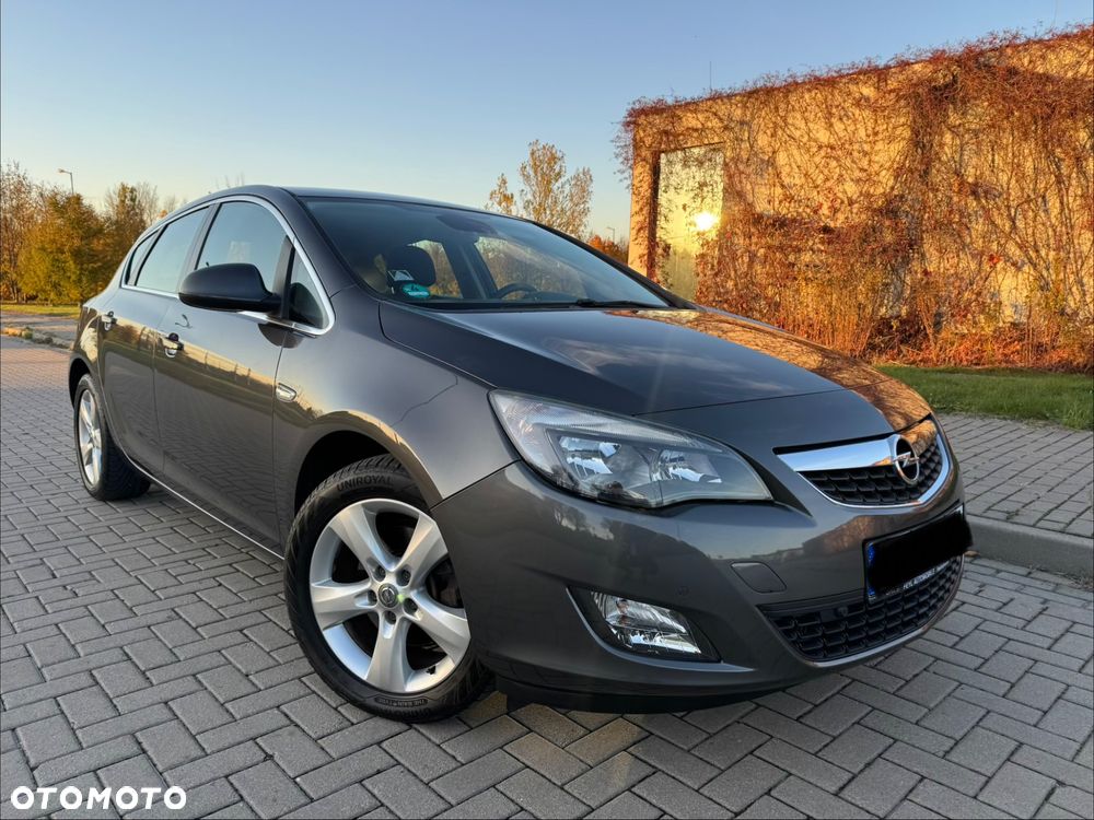 Opel Astra 1.6 Turbo Edition Sport - 12