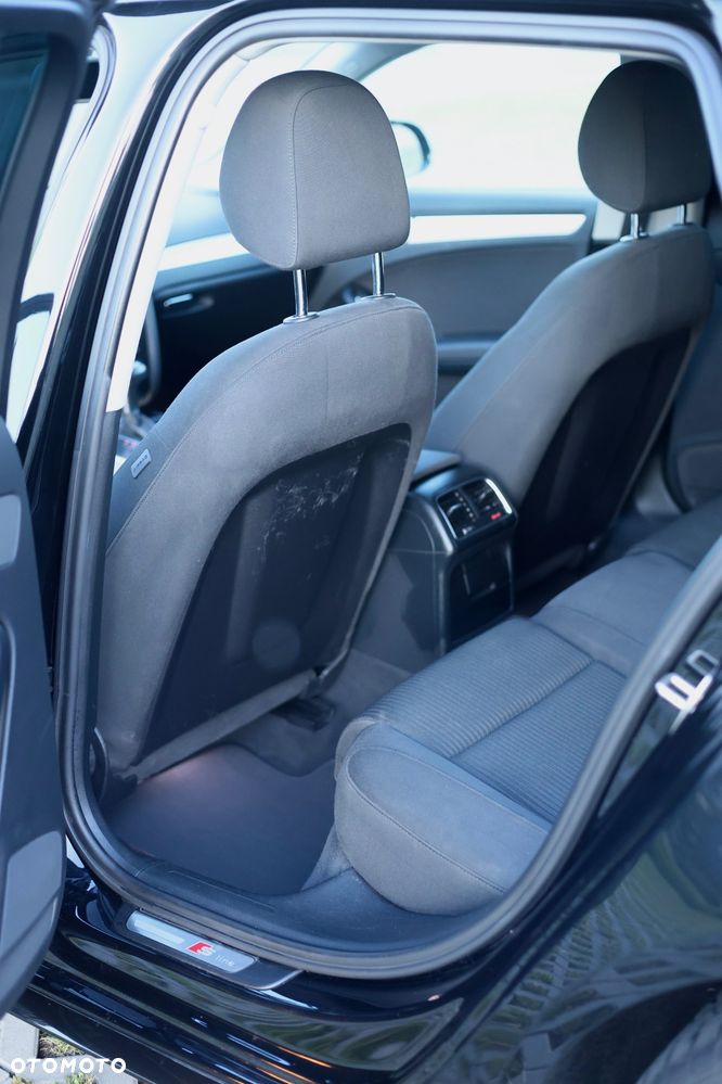 Audi A4 Avant 2.0 TDI clean diesel Multitronic - 14
