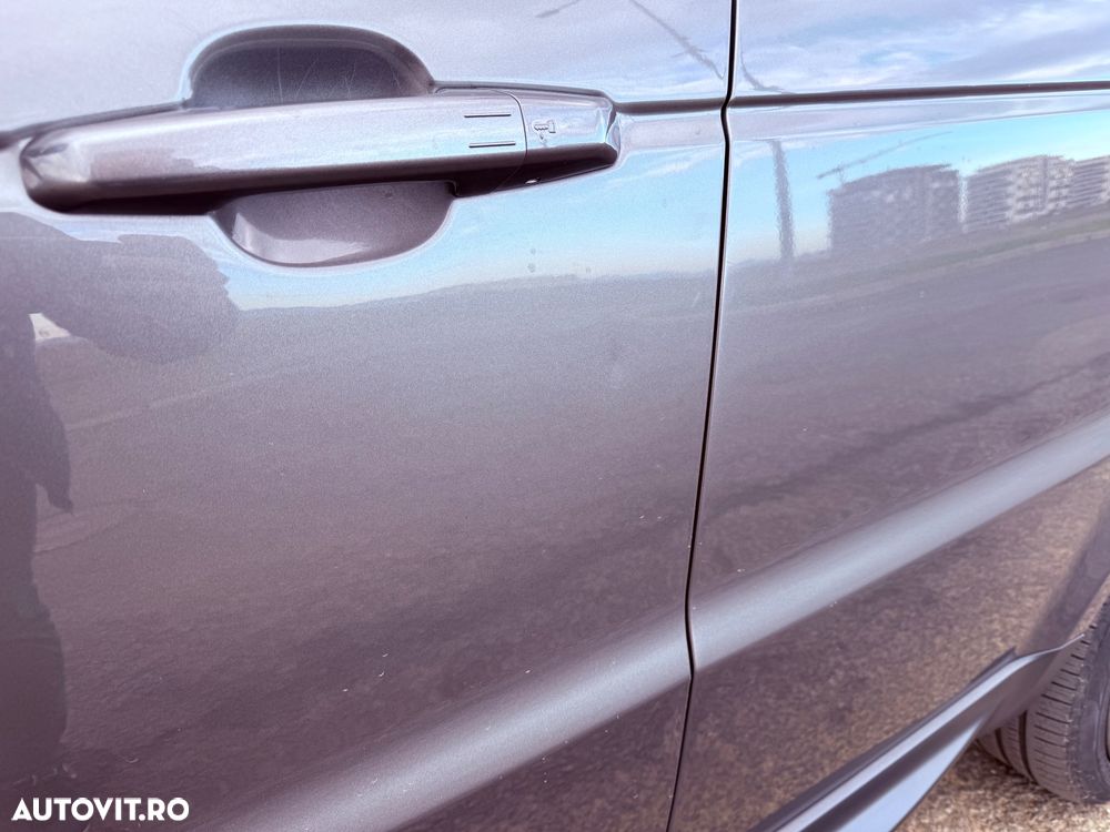 Land Rover Range Rover Sport - 36