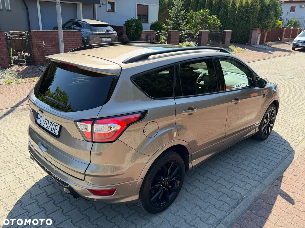 Ford Kuga 2.0 TDCi 4x4 ST-Line - 16
