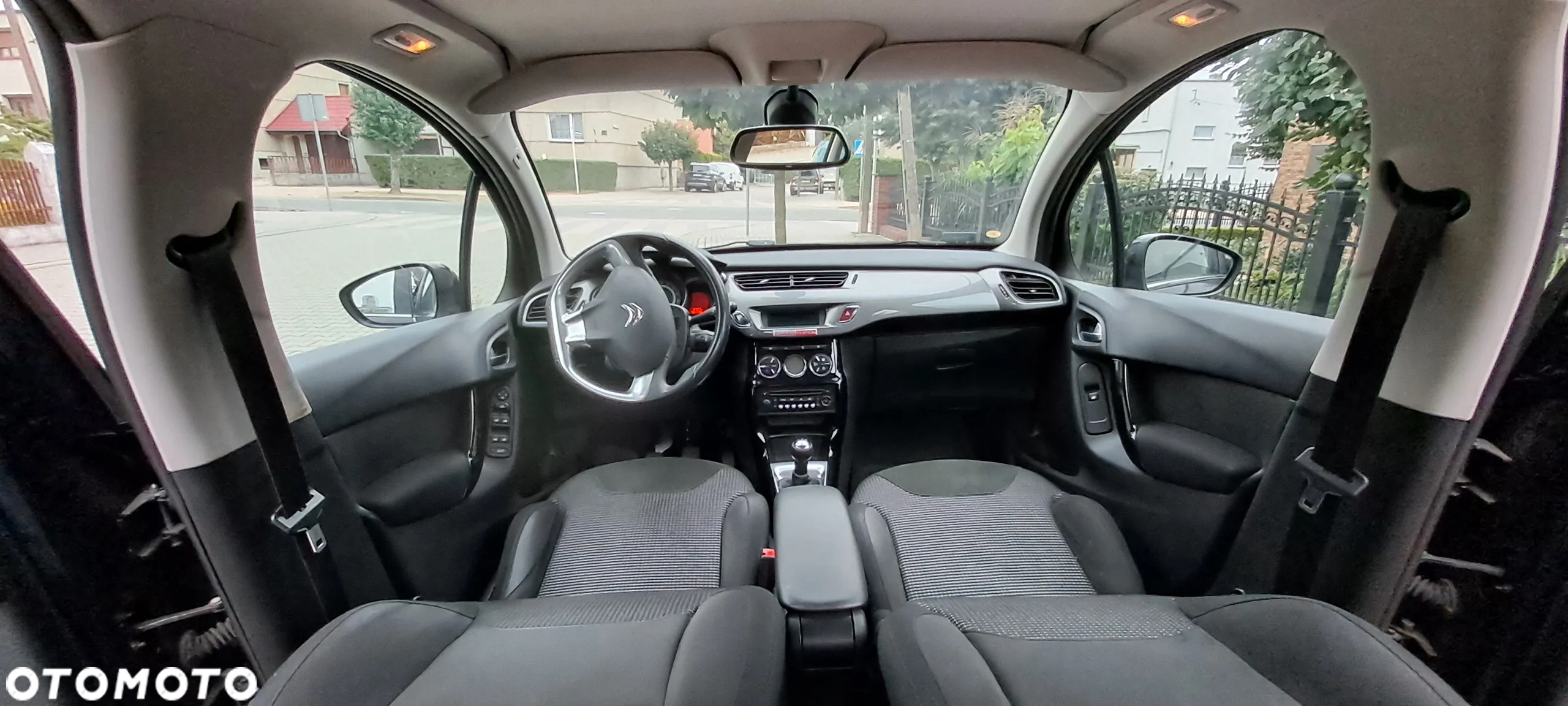 Citroën C3 1.2 PureTech Exclusive - 13
