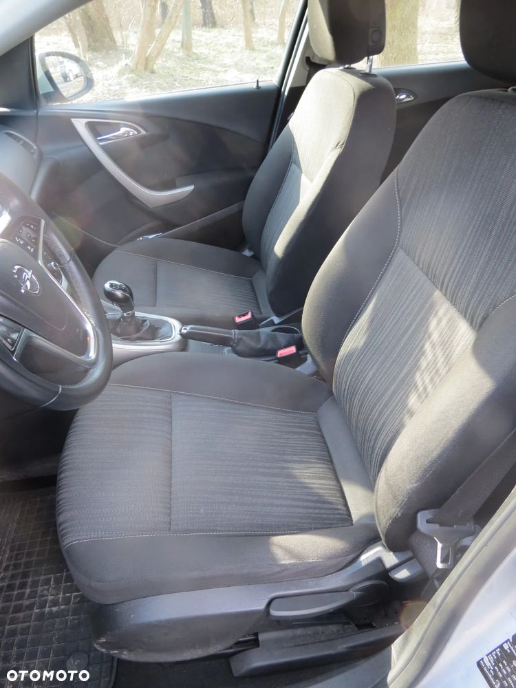 Opel Astra 1.6 Enjoy - 9