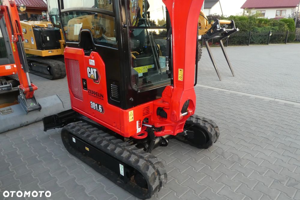 Caterpillar 301,6 Z NIEMIEC Z WIERTNICĄ - 29