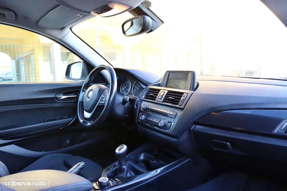 BMW 116 d EfficientDynamics - 22