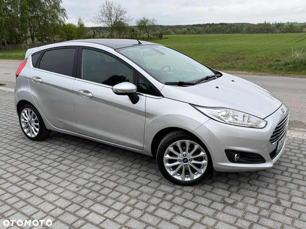 Ford Fiesta 1.0 EcoBoost S&S TITANIUM - 12