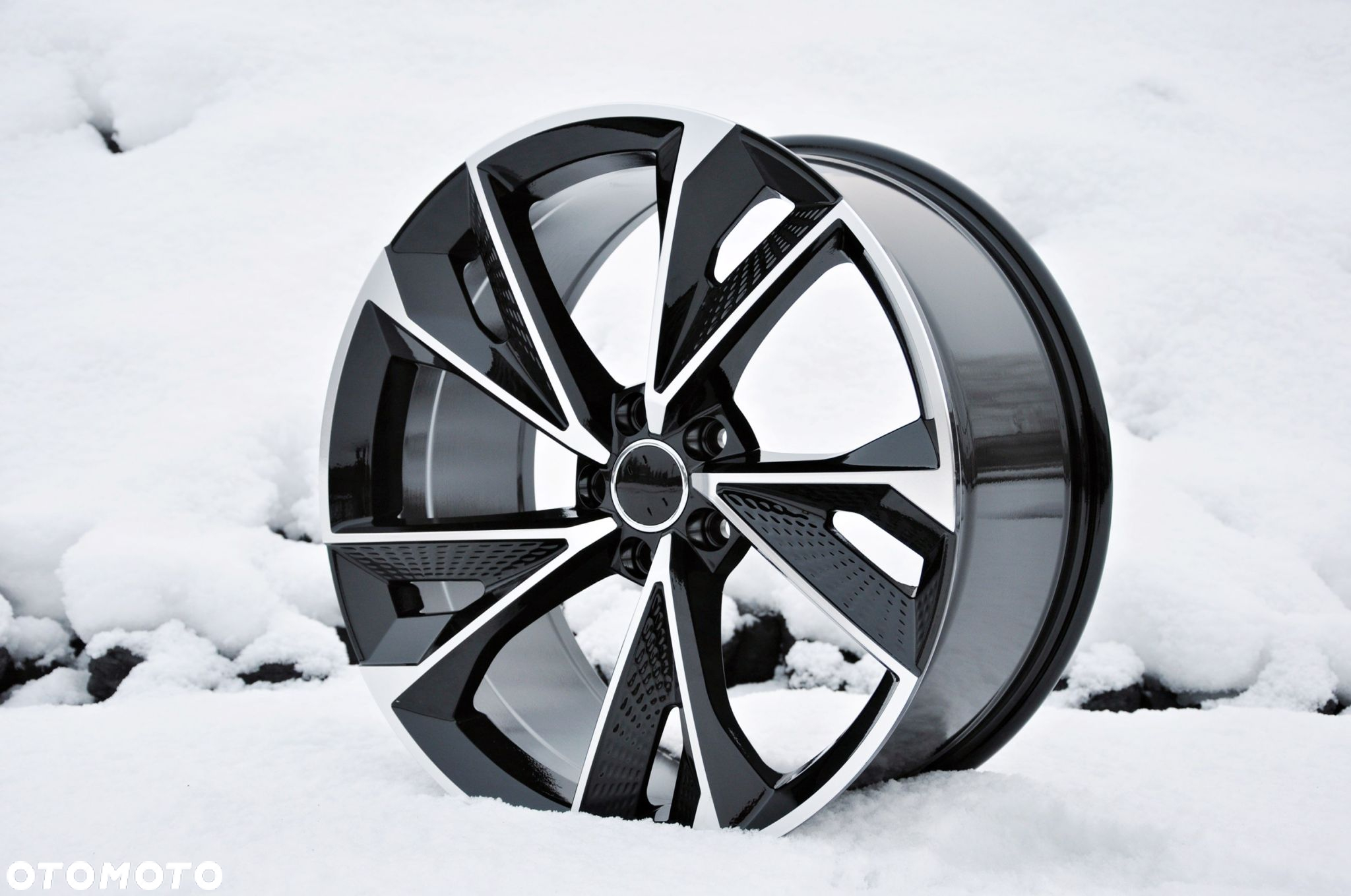 1566 MB POWYSTAWOWE FELGI 18 5x112 AUDI A6 SKODA SUPERB VW ARTEON - 9