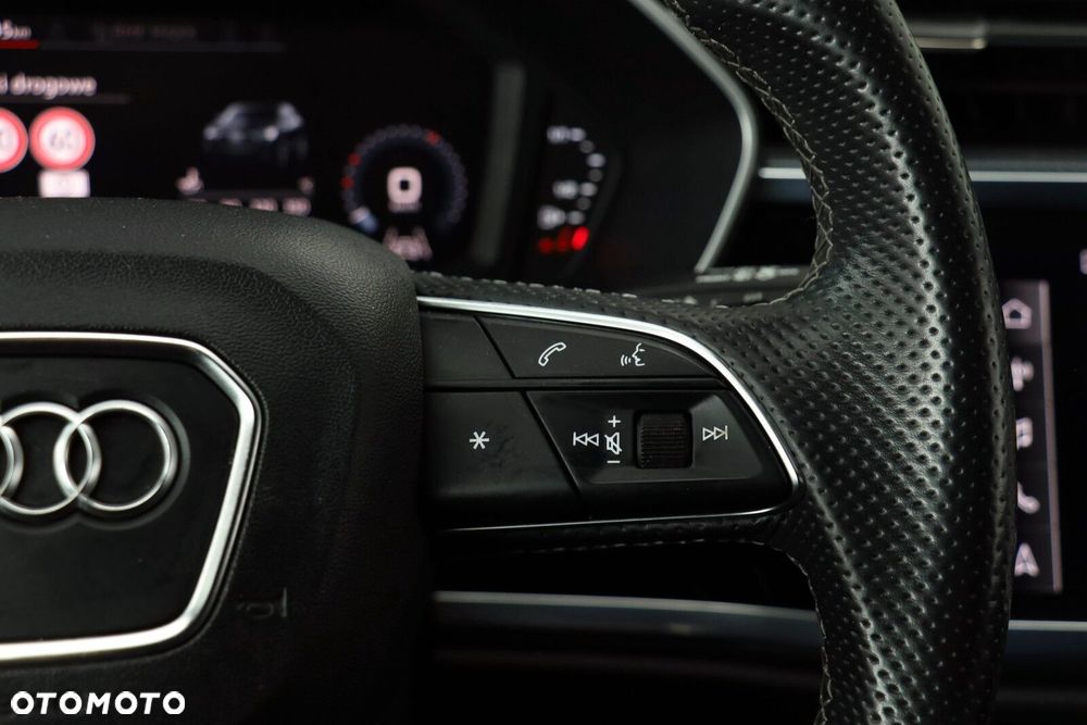 Audi Q3 - 23