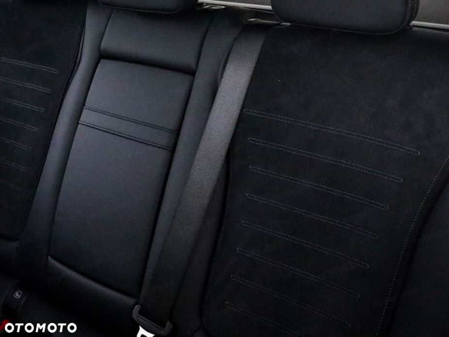 Mercedes-Benz GLC - 10