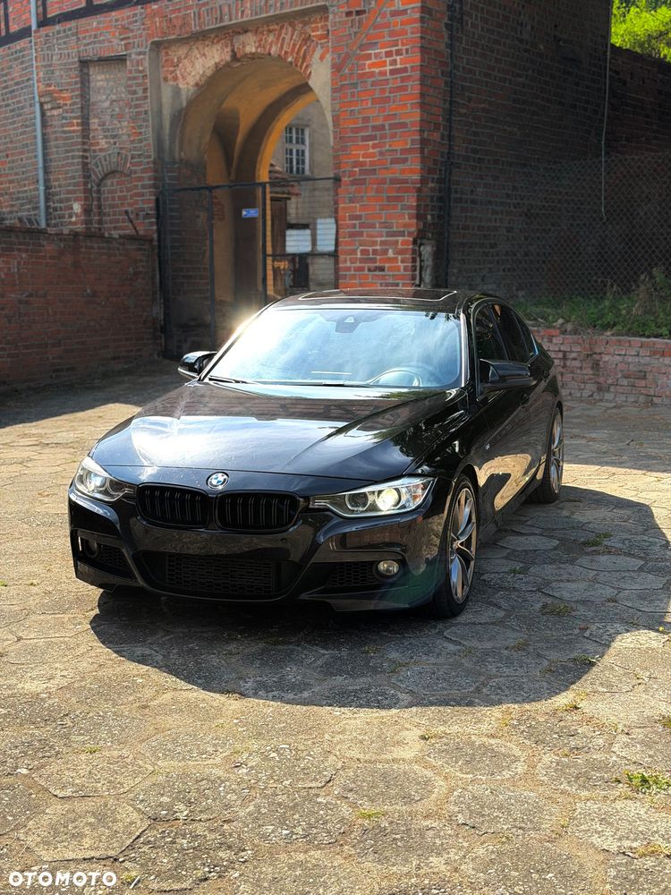 BMW Seria 3 330d M Sport EU6 - 2